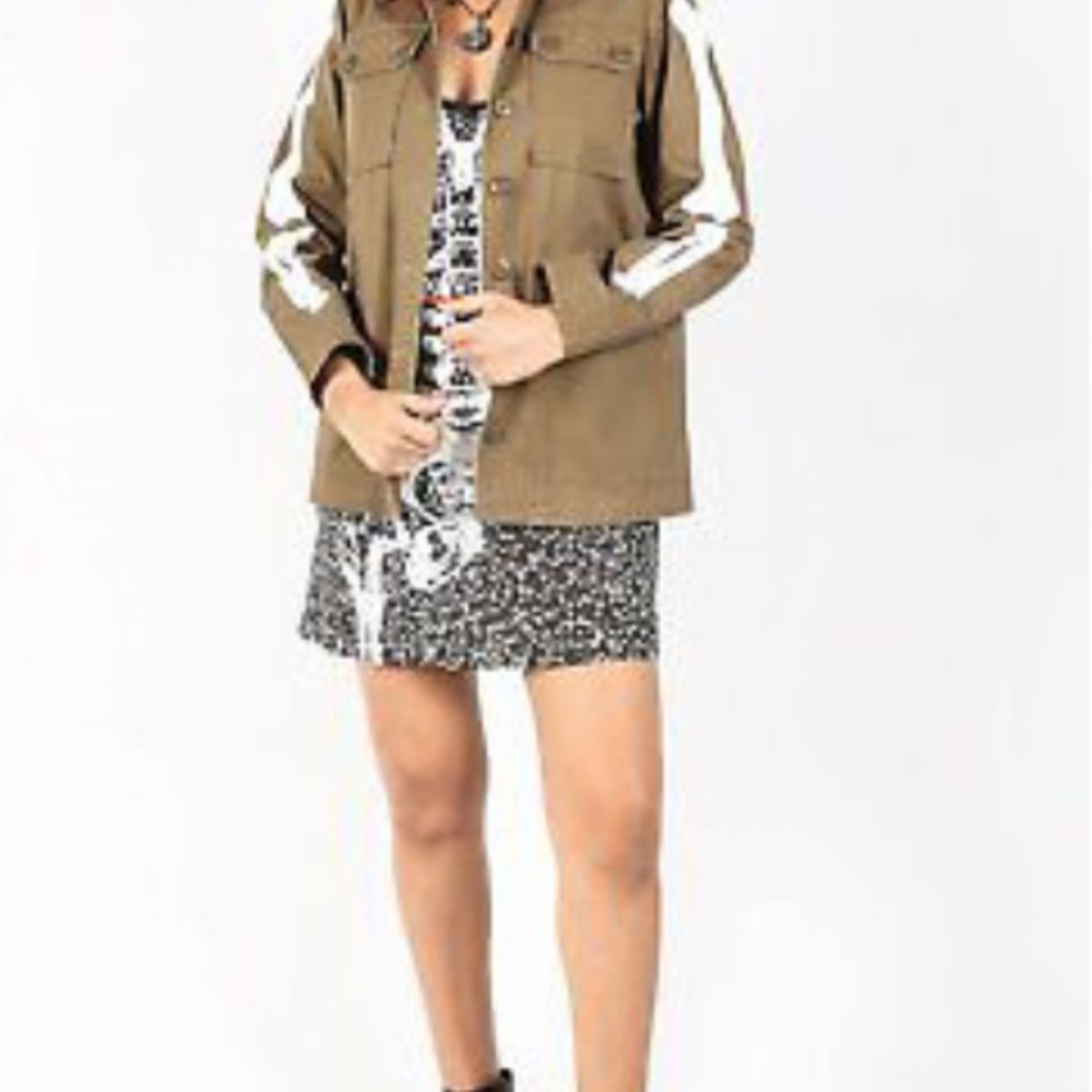 NEW “Iron Fist Bone” in Military Jacket